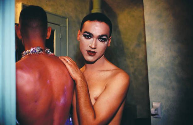 Nan Goldin, Jimmy Paulette and Tabboo! in the Bathroom, New York City 1991 © Nan Goldin nan