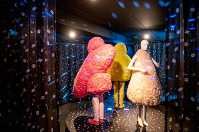 4|9 Exhibition view © Fashion Museum Hasselt