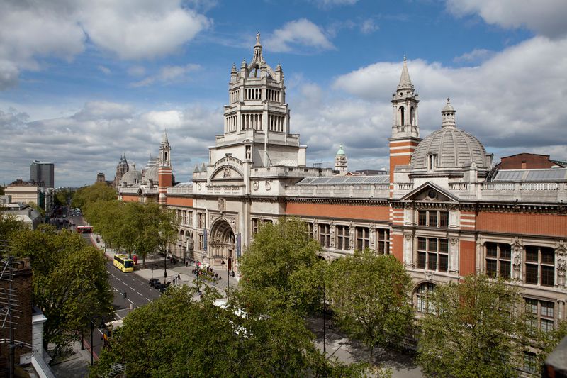 © Victoria & Albert Museum VA_Exterior_May_2012_c_Victoria_and_Albert_Museum_London_MED.jpg
