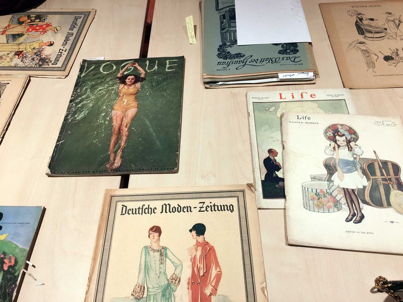 © Ingrid Loschek Archiv / Innung der Wiener Modemacher loschek-archiv-magazines.jpg